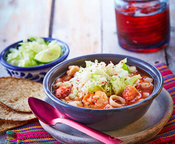 Pozole de mariscos