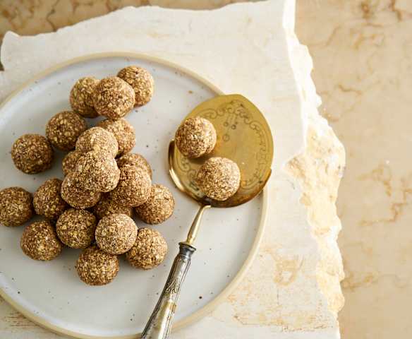 Bolas energéticas de aveia e banana