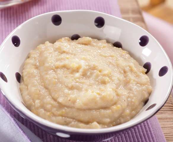 Reis-Dinkel-Milchbrei mit Aprikose