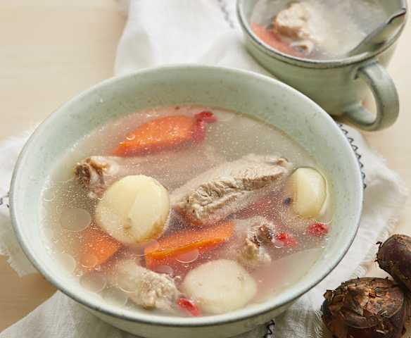 排骨马蹄胡萝卜汤