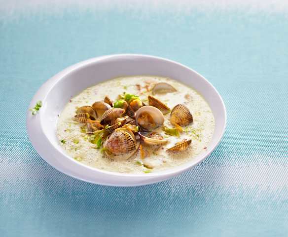 Coquillages à la fondue de poireaux