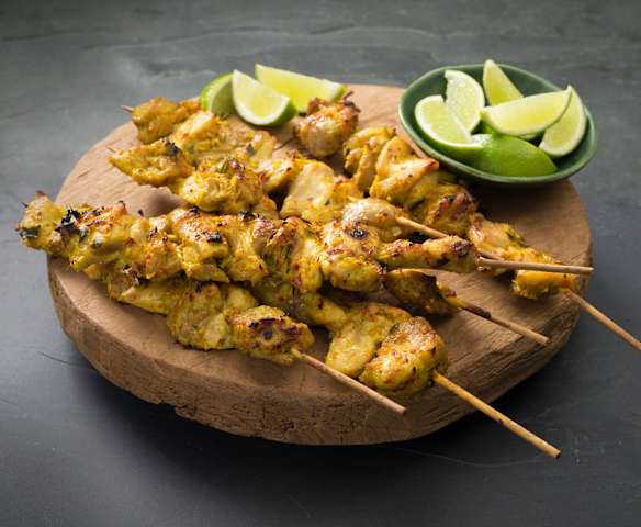 Turmeric lime chicken skewers