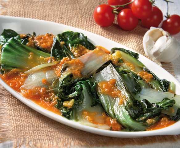 Bietole con emulsione di pomodorini