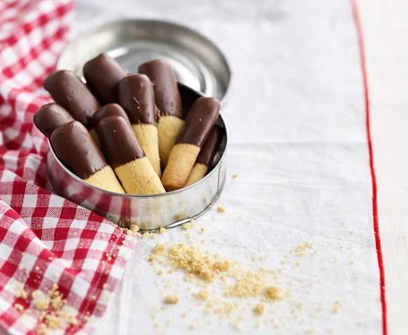 Bolachas de laranja e chocolate