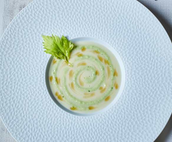 Sellerieswirlsuppe