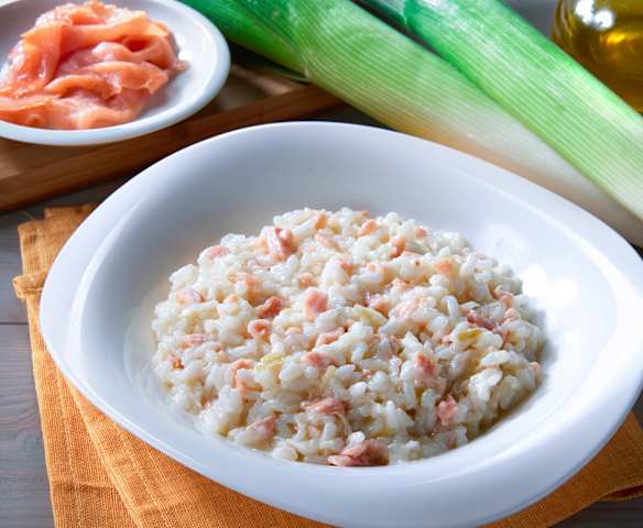 Risotto al salmone con crema di porri