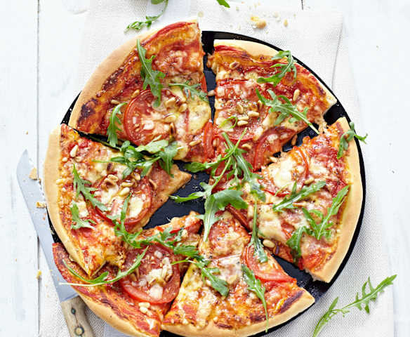 Pizza tomate et roquette