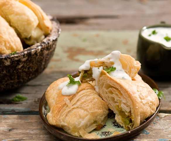 Samosy z farszem ziemniaczanym