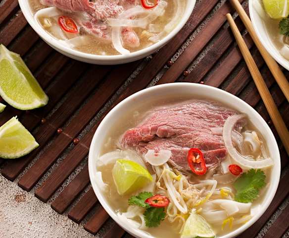 Sopa de ternera (Pho bo) - Vietnam