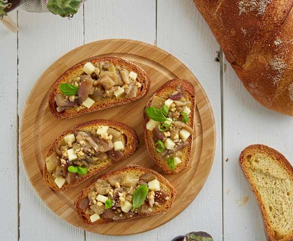 Bruschette con melanzane