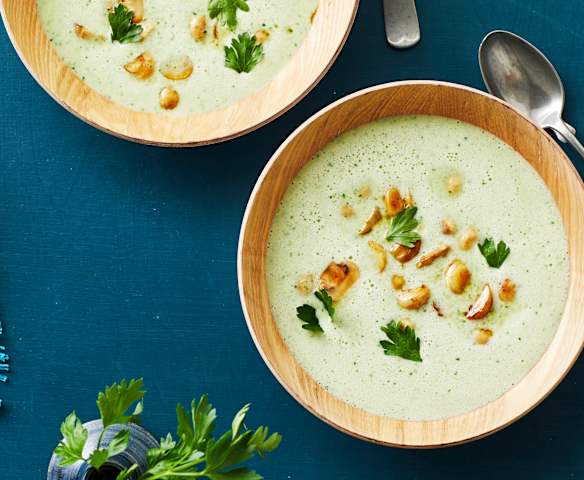 Petersilien-Rahm-Suppe
