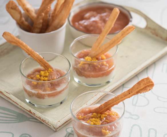 Compota de ruibarbo con yogur