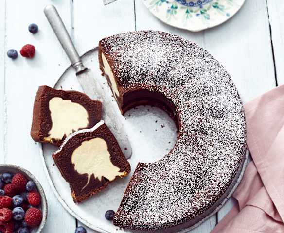 Gefüllter Schokoladenkranz