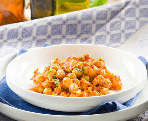 Curry de garbanzos (Chana masala)