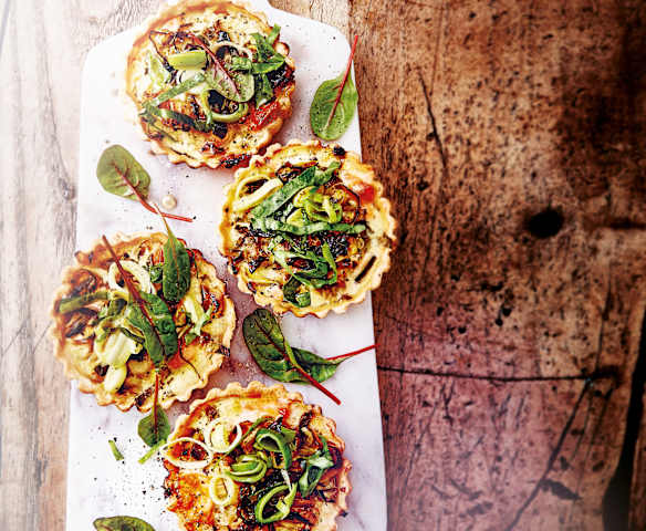 Quiches printanières au saumon