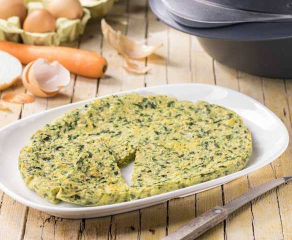 Frittata zucchine, carote e cicoria