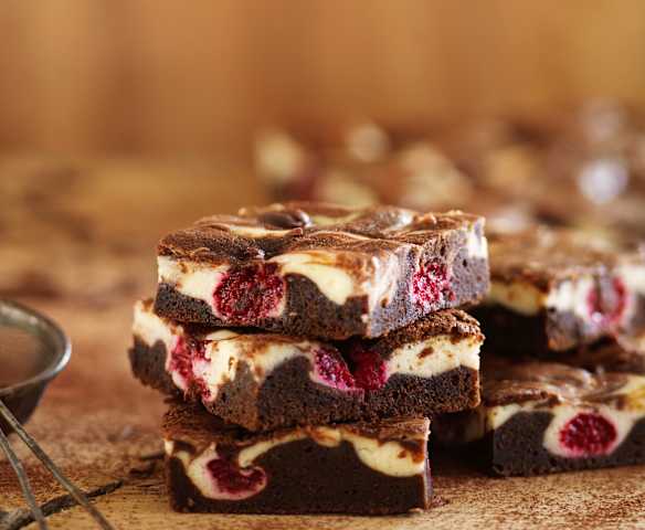 Brownies de cheesecake e framboesa