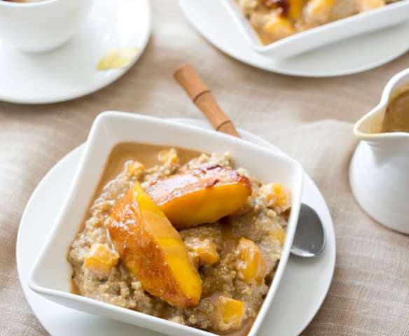 Kokosová quinoa s pečeným mangem