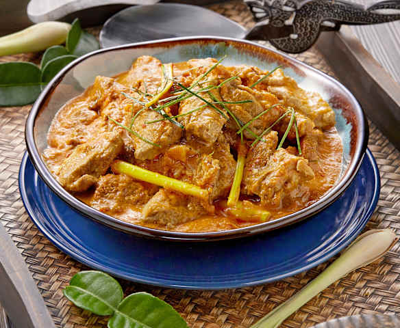 Kari Asam Babi (Tamarind Pork Curry)