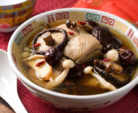 百菇雞湯