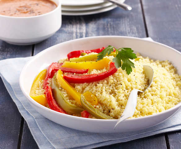 Couscous et poivrons vapeur