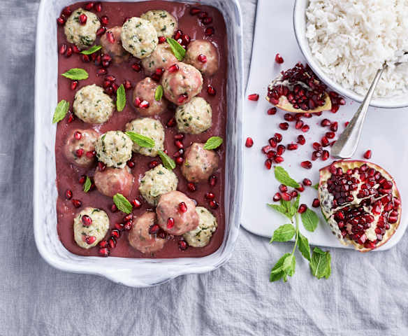 Almôndegas com molho de romã