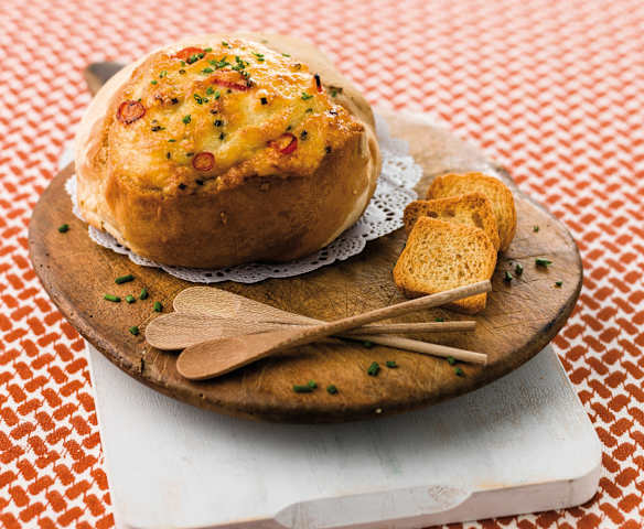 Pão com queijo e malagueta