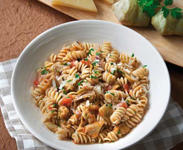 Fusilli, carciofi e cacio