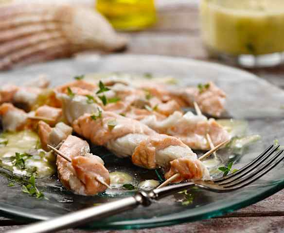 Rybí šňůrky s teplou vinaigrette