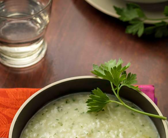 Minestra di riso, patate e prezzemolo