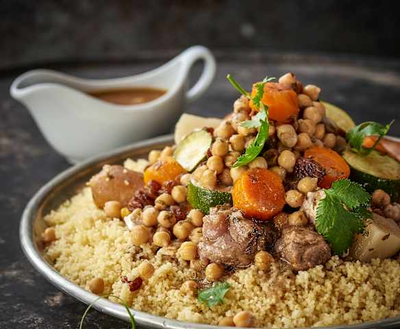 Couscous with chicken, lamb and spicy sausages Couscous with chicken, lamb and spicy sausages