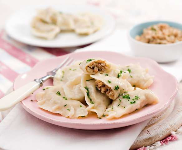 Pierogi z kaszą gryczaną i serem feta