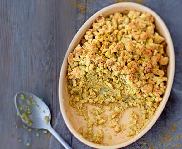 Crumble de céleri-rave à l'indienne