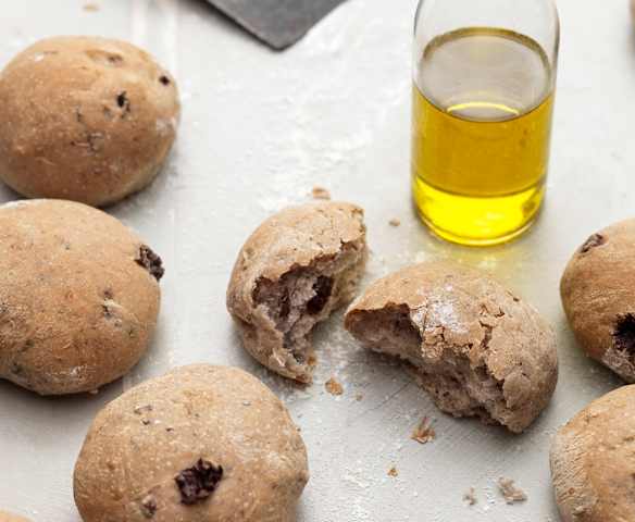 Olive Bread Rolls