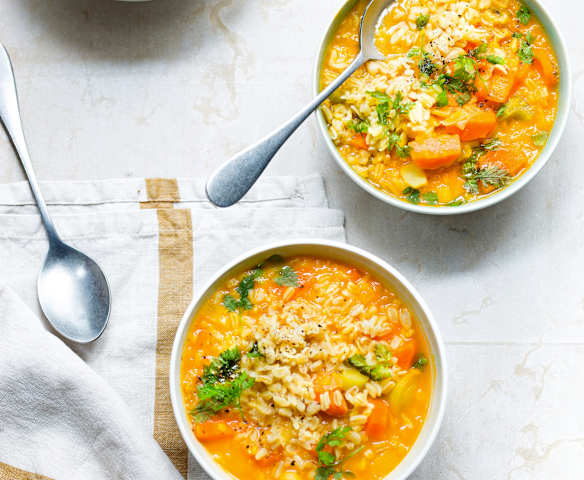Soupe complète au blé et aux légumes