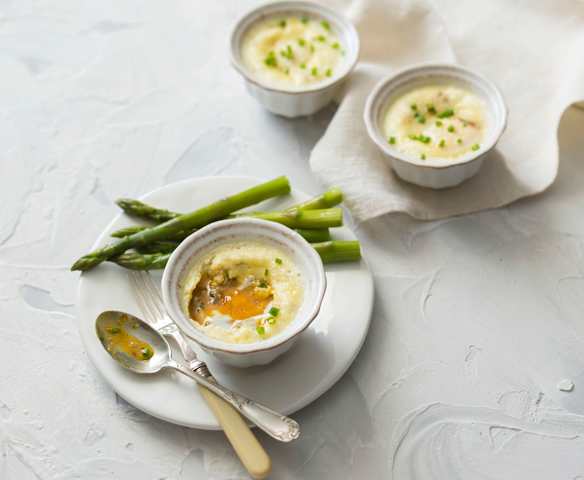 Steamed mushroom and egg pots