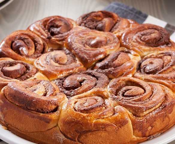 Brioche com creme de chocolate e avelã