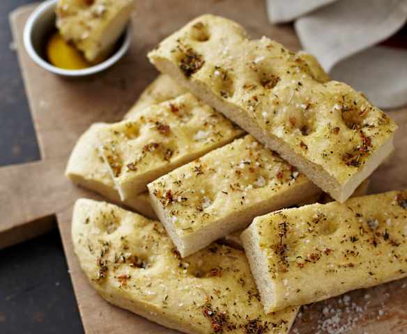 Kräuter-Knoblauch-Focaccia