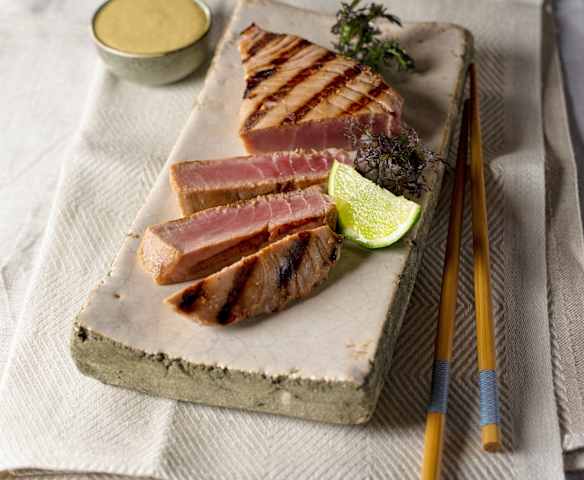 Thunfischsteaks mit Teriyaki-Creme