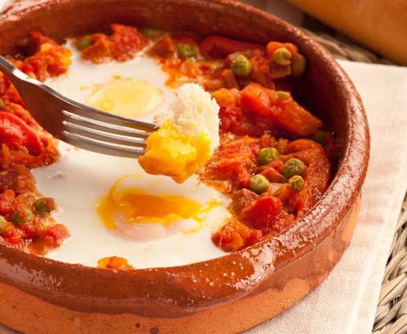 Huevos a la flamenca al vapor para dos