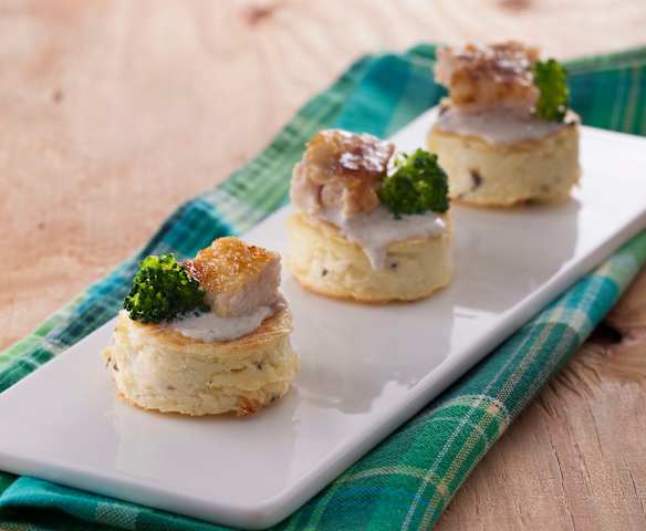 松露馬鈴薯烤餅佐酒醋雞肉