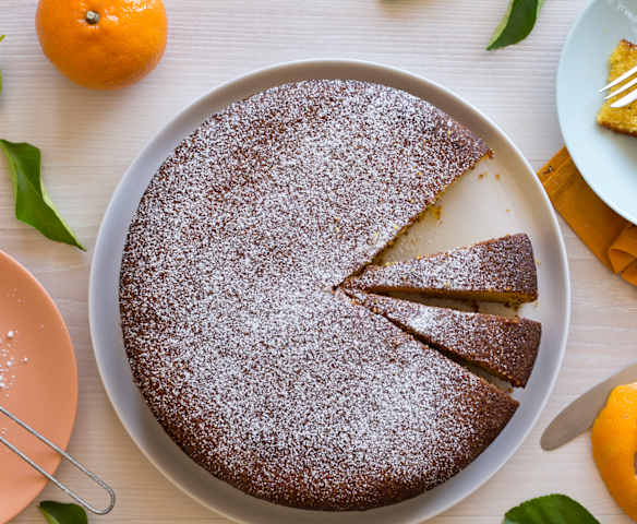 Winterkuchen mit Mandarinen und Mandeln Winterkuchen mit Mandarinen und Mandeln
