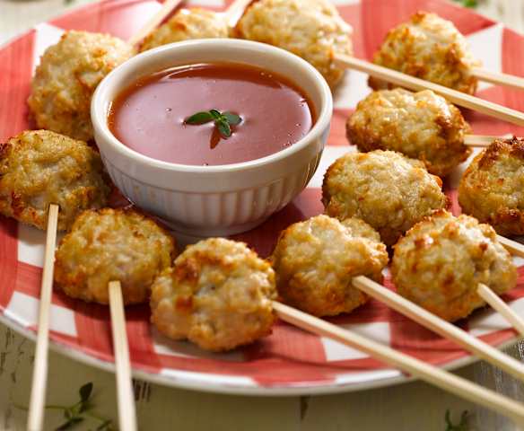 Krůtí lízátka s rajčatovou omáčkou