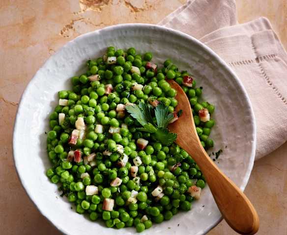 Erbsen nach Florentiner Art