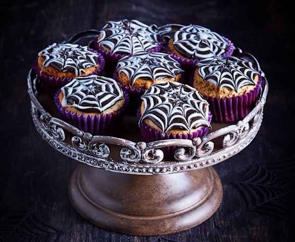 Spider Web Cupcakes