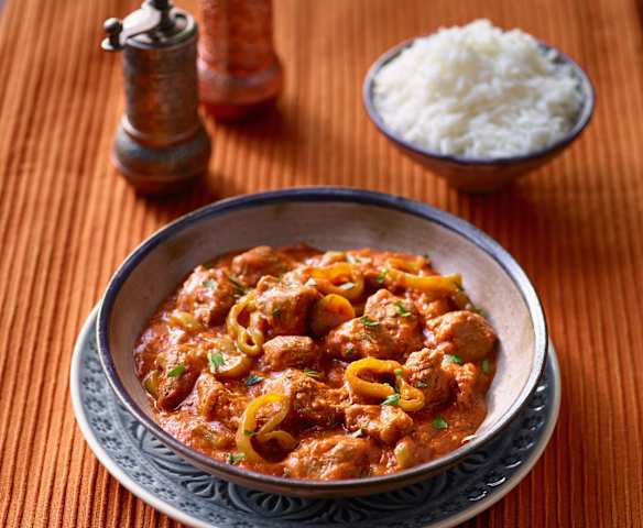 Tas Kebap - Goulasch d'agneau au paprika Tas Kebap - Goulasch d'agneau au paprika