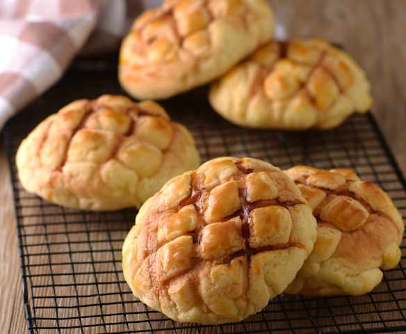 Pineapple buns Pineapple buns