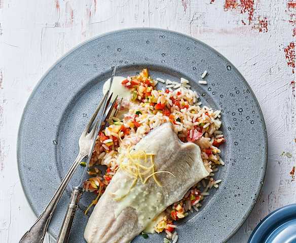 Truites accompagnées de riz aux légumes