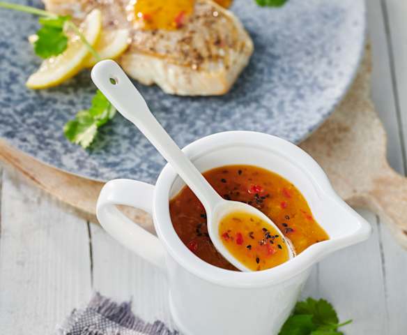 Mango-Chili-Chutney zu Fisch und Geflügel