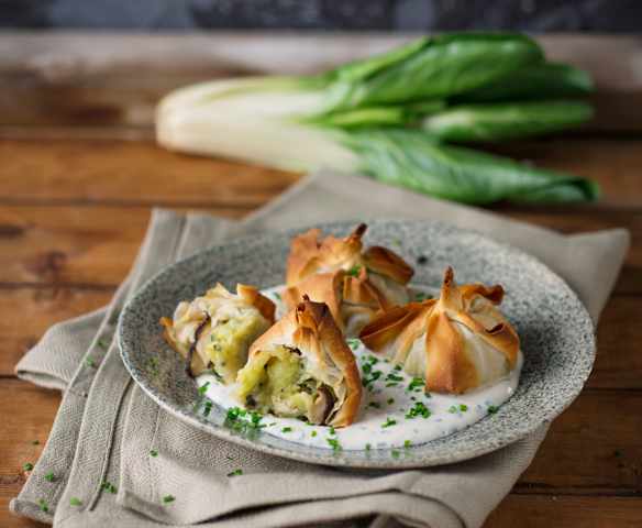 Erdäpfelsackerl mit Mangold und Pilzen (vegan)